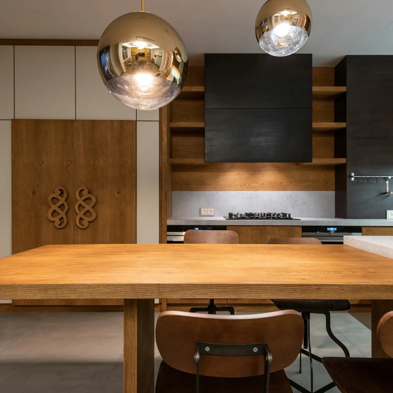 Andrade Custom Trim - Handcrafted kitchen and woodwork